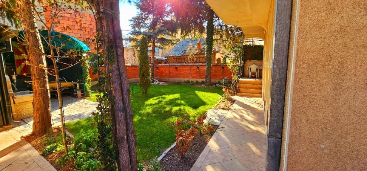 Angelina Apartment Битола Экстерьер фото